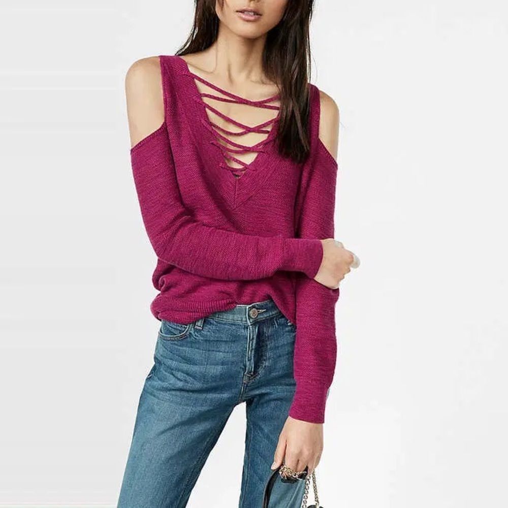 EXPRESS Burgundy Lace Up Cold Shoulder Sweater‎ Top Reversible Size Small New
